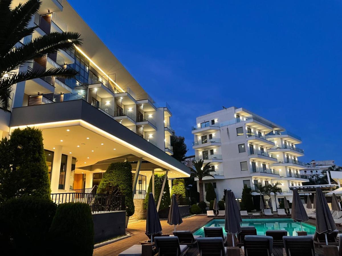 Andon Lapa & Hotel Saranda