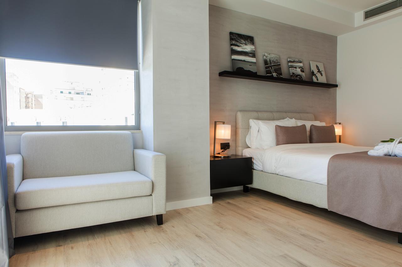 Andon Lapa & 4* Saranda